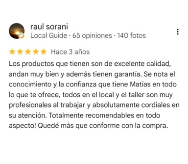 Five-star review from Raul Sorani praising excellent quality products and knowledgeable customer service at a local business